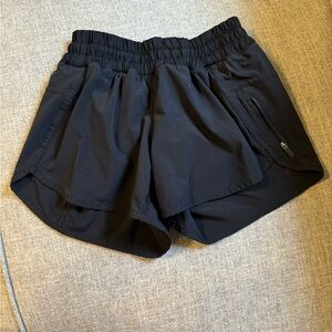 Lulu Lemon Hotty Hot Short